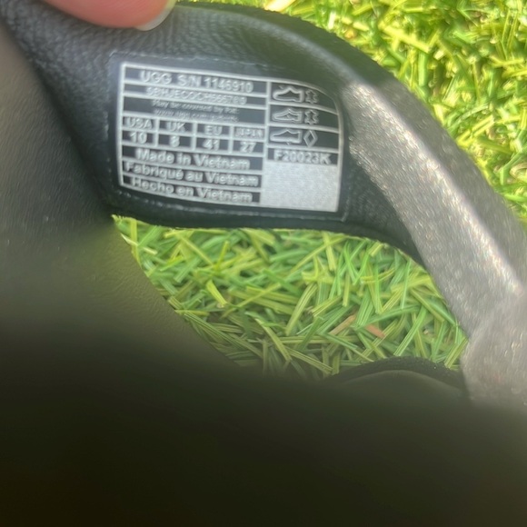 NWT UGG NiyoMee Wedge Slide! - Picture 7 of 7